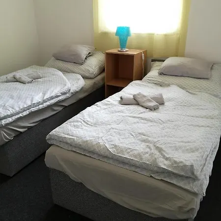 Vendeghaz Guest house *